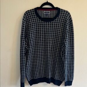 Club Room Men's Navy and White Grid Sweater